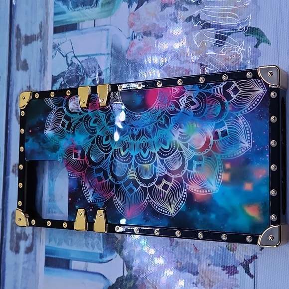 iPhone 13/14 hard case protective bumper - Picture 1 of 7